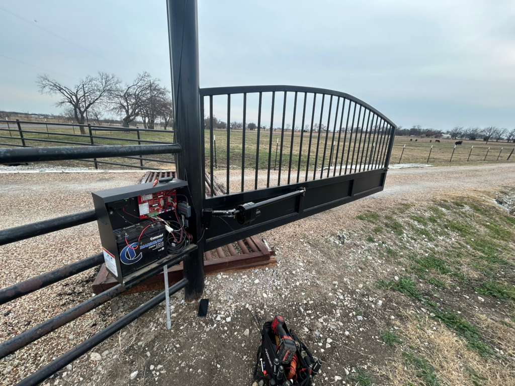 Linear gate repair work